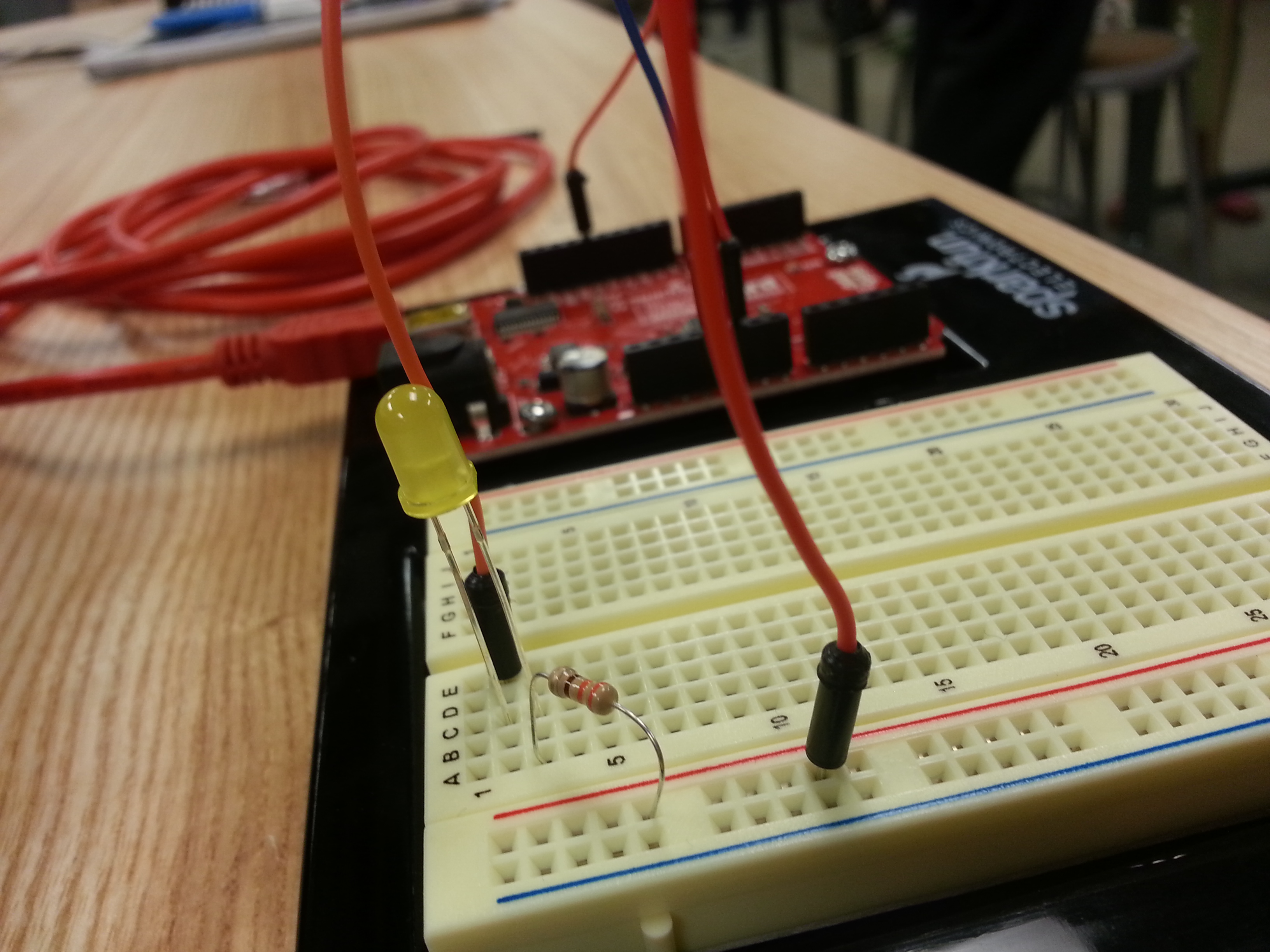 My first arduino circuit - making an LED blink