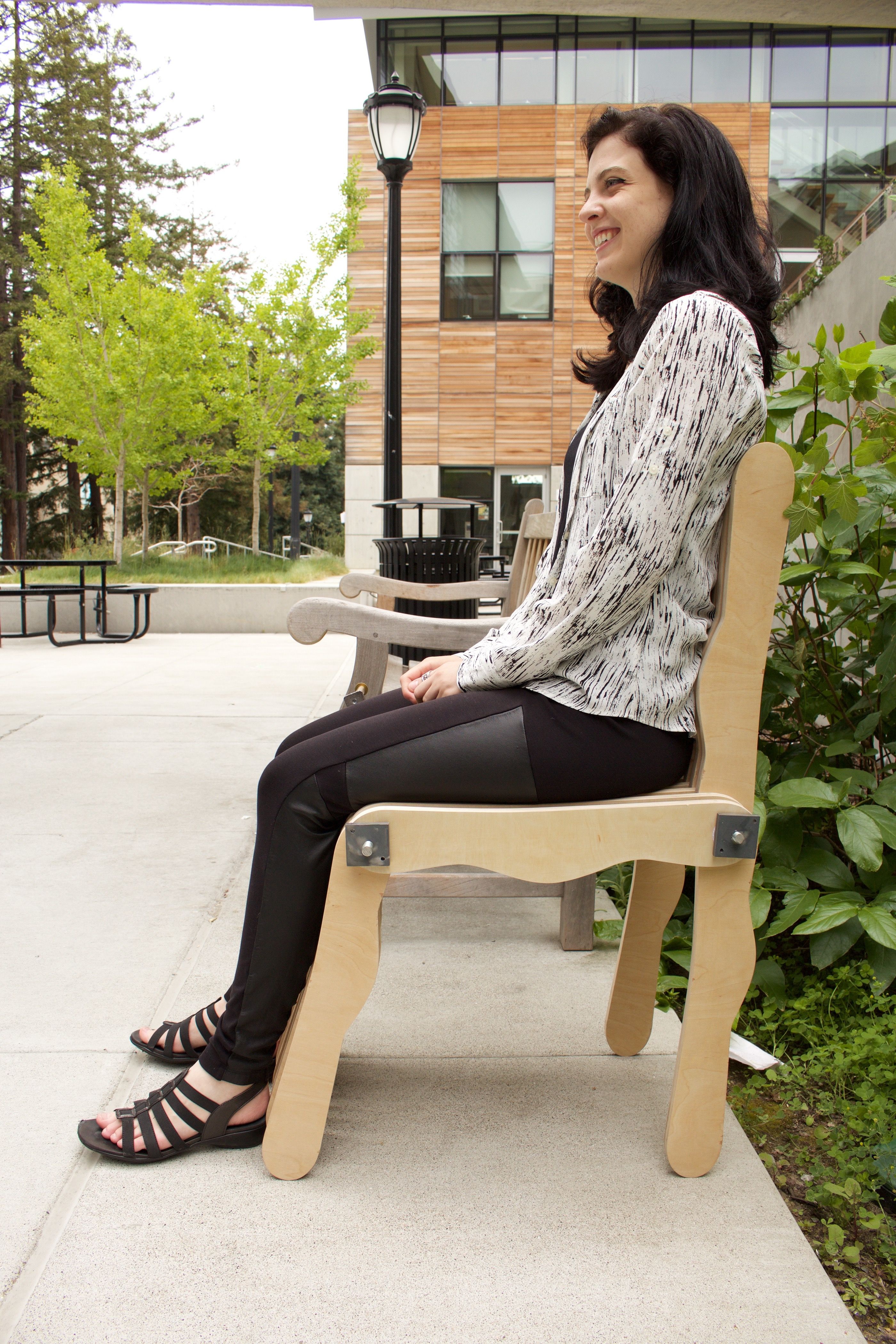 model on the lumbar chair